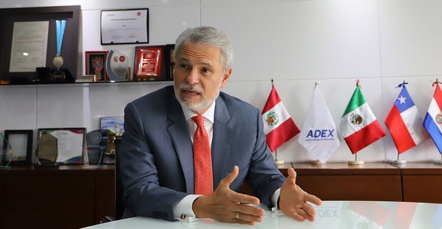 Julio Pérez Alván ADEX Perú