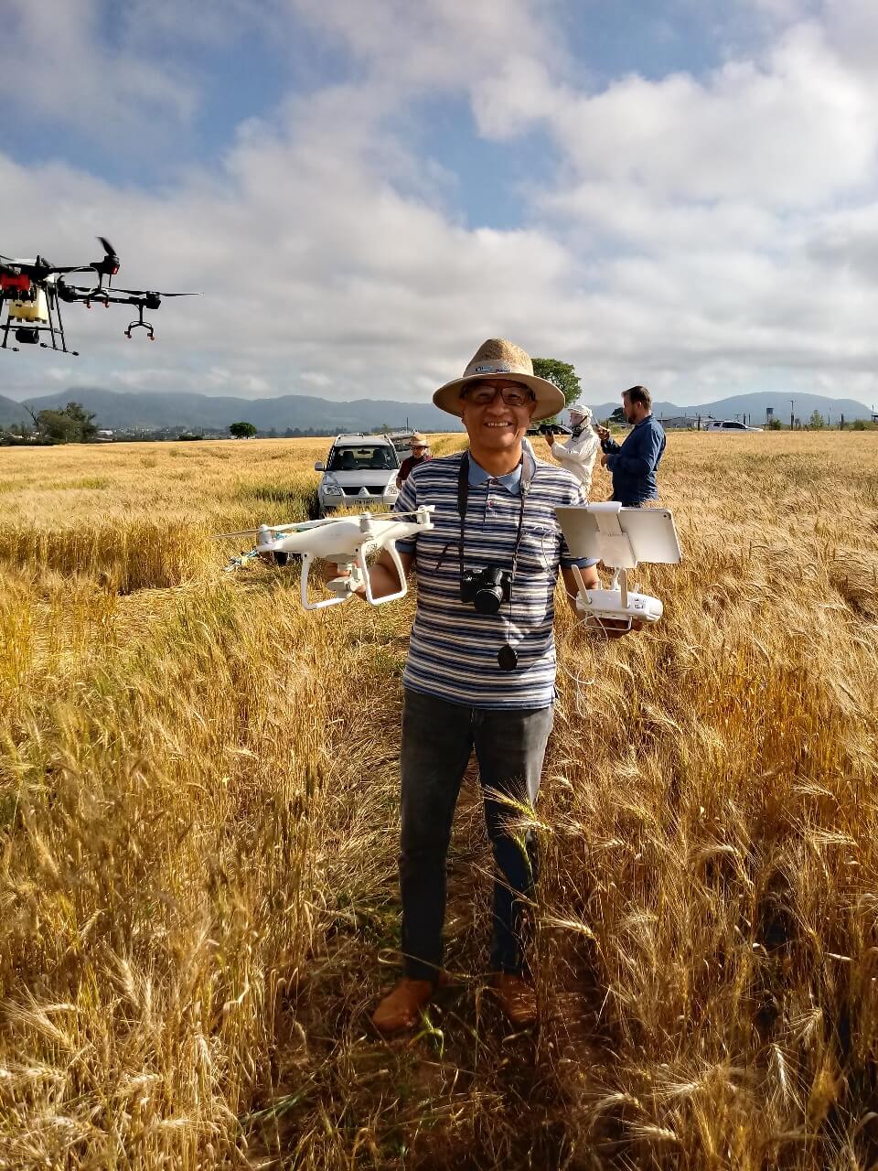Dron de aplicación agrícola