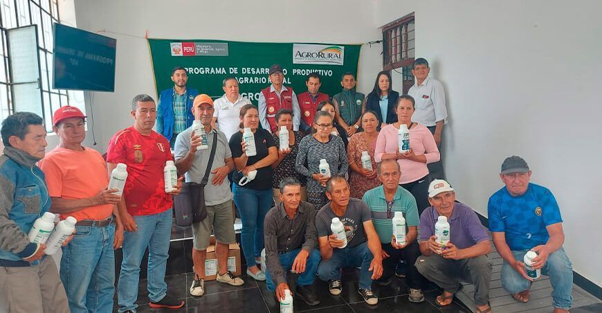 Agro Rural entrega abono foliar a productores de Amazonas