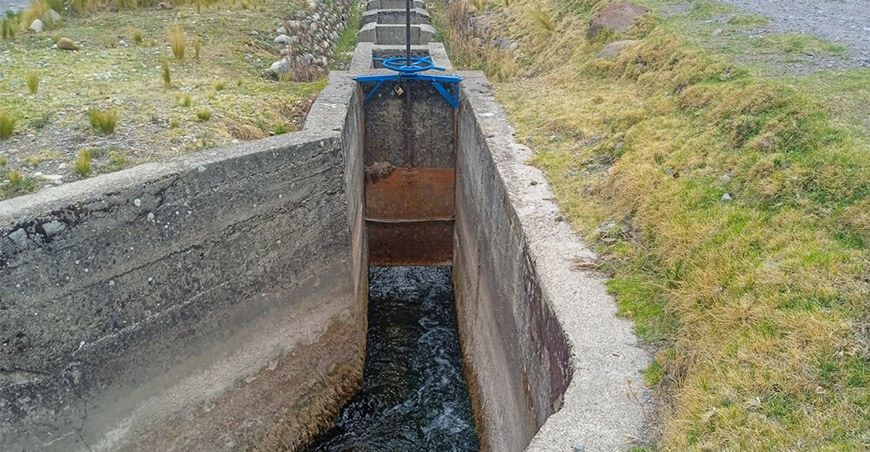 ANA realiza aforos en canales de riego en la subcuenca Cunas
