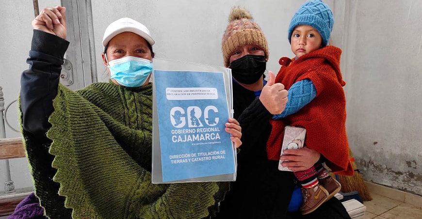 Midagri inscribe mil hectáreas de cultivos y entrega 223 títulos de propiedad en Cajamarca