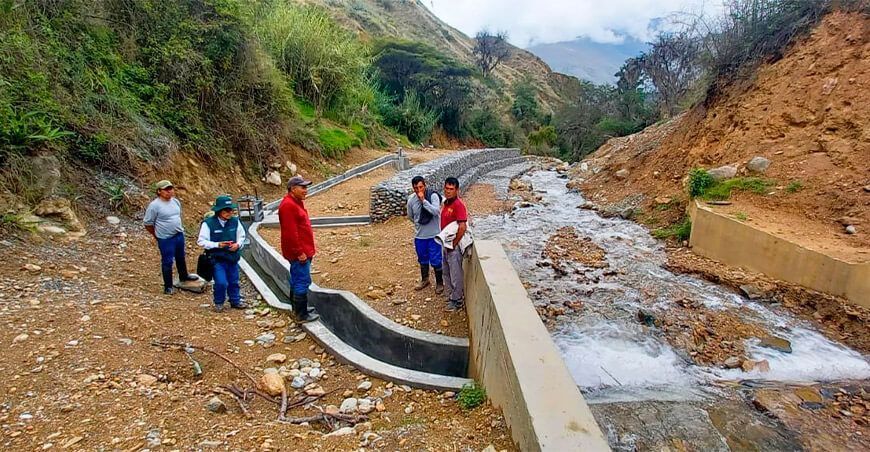 canales de riego para cultivos Huánuco Perú Agro Rural