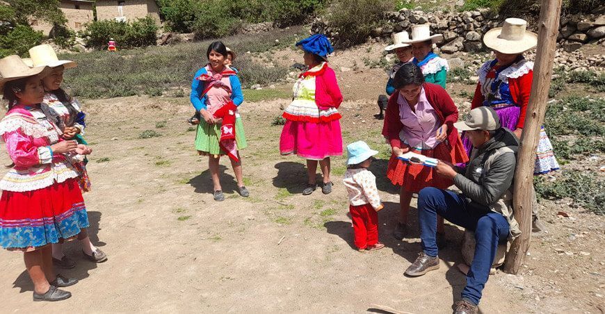 capacitación a mujeres productoras de cuyes Pamparomas Áncash