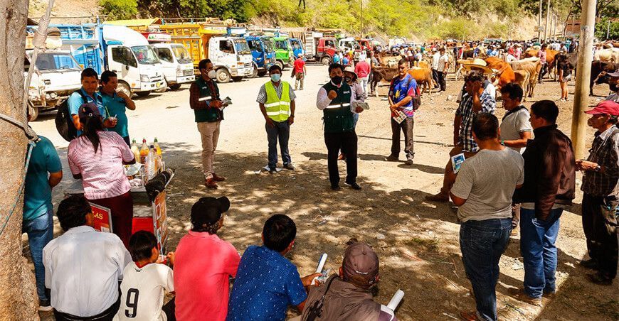 Campaña informativa promueve el consumo de alimentos inocuos en Cajamarca