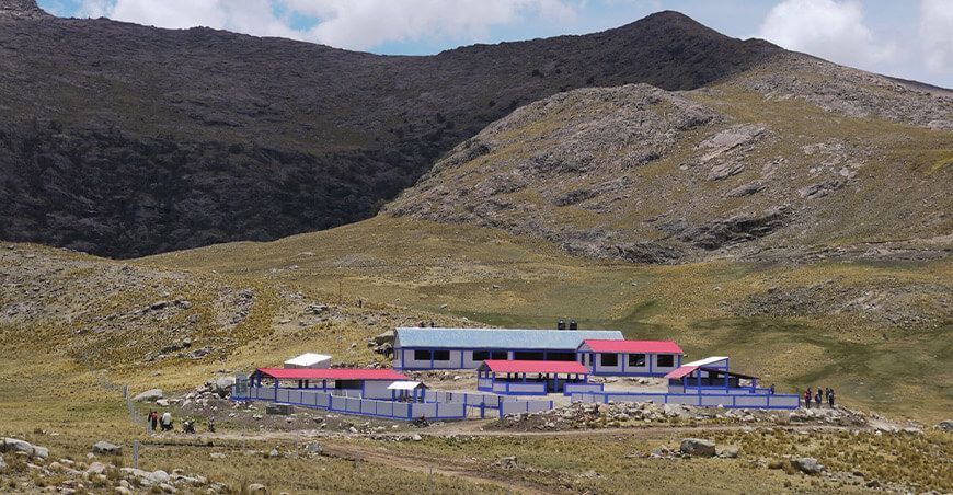 inauguran centro de producción de reproductores de alpacas en Pucará