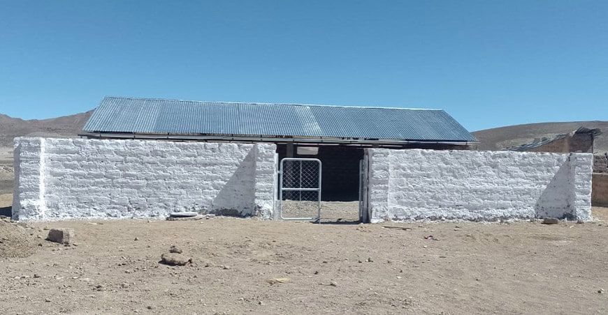 Ponen en funcionamiento 190 cobertizos para la protección del ganado en Moquegua y Tacna en Perú