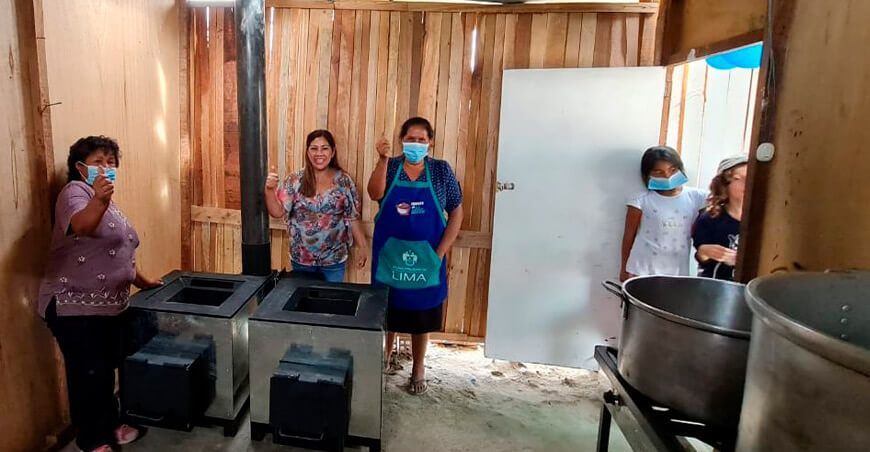Cocina mejorada para las ollas comunales