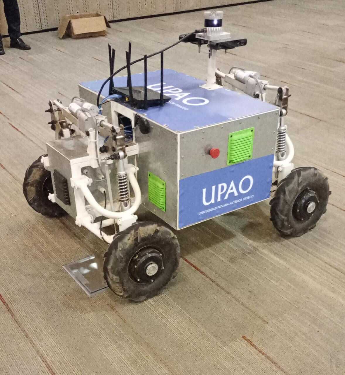 UPAO robot optimizar producción de arándanos Perú