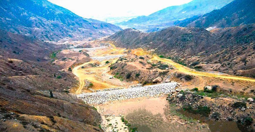 Culmina construcción de 35 diques en la quebrada San Idelfonso en La Libertad Perú