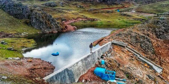 Construirán embalse para almacenar agua de lluvia en Guayabas en Cajamarca Perú