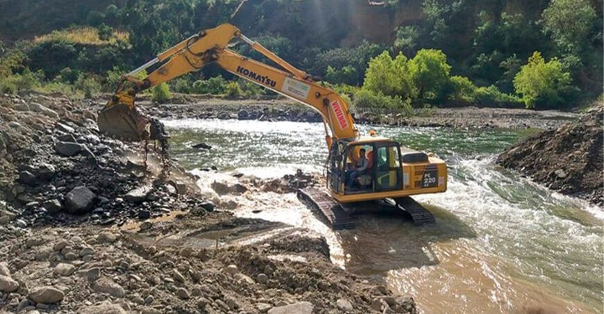 inician limpieza y descolmatación del río Chaupihuaranga