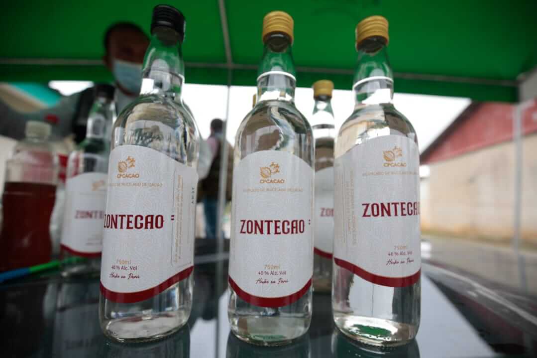 Zontecao, un destilado del mucilago del cacao