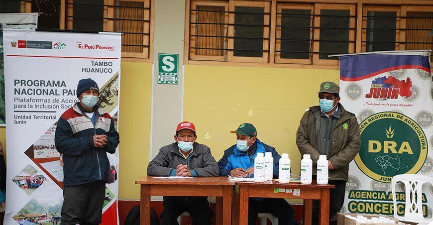 entrega de abono foliar Junín