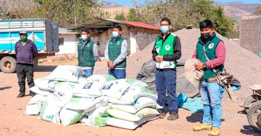 Entregan fertilizantes orgánicos para mejorar producción de palta