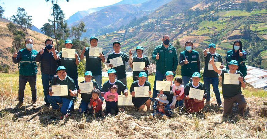 Productores mejoran técnicas de producción de manzana