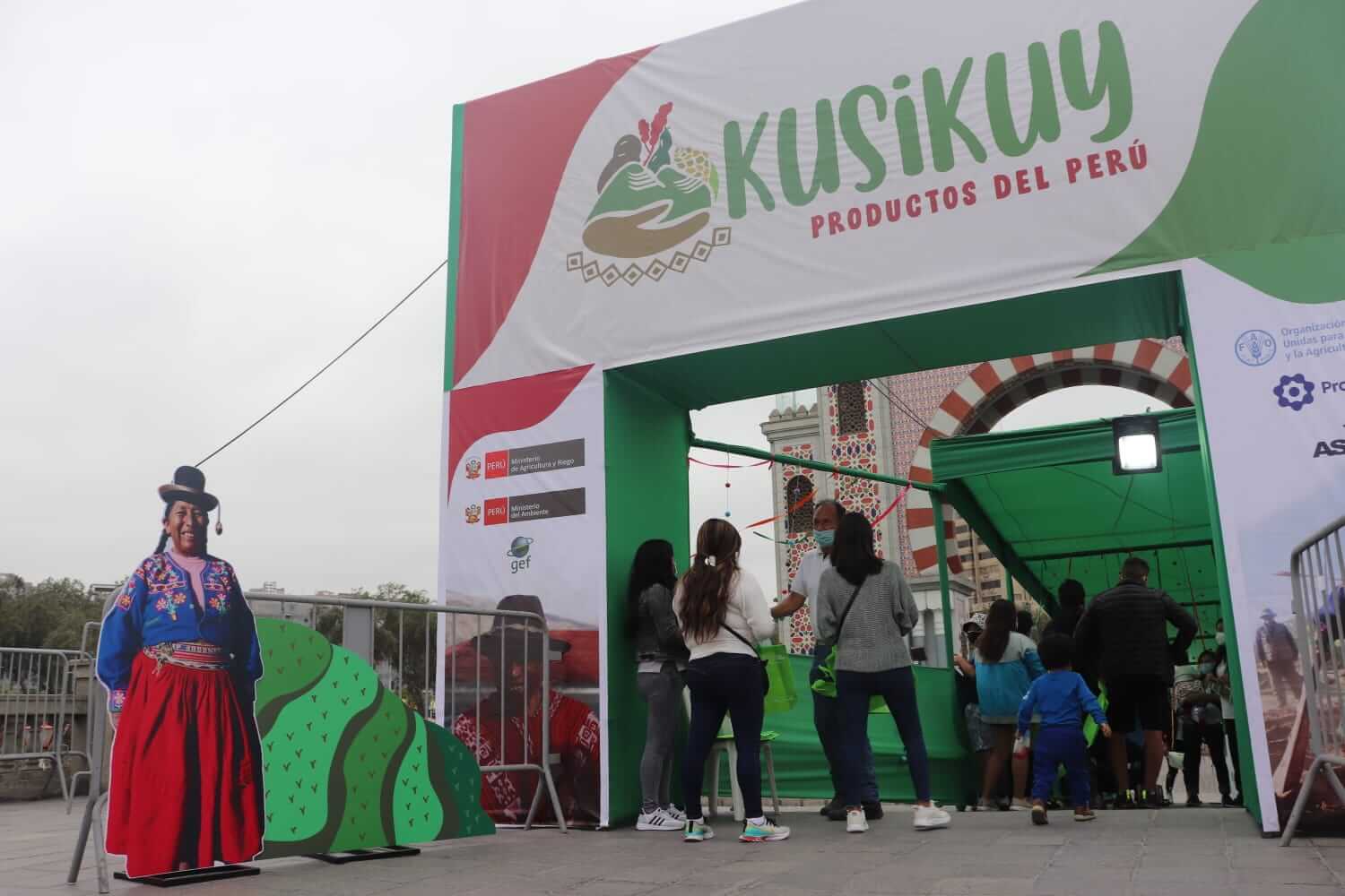 Feria Kusikuy 