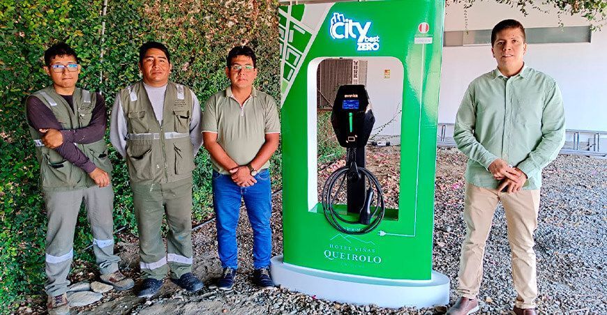 Hotel Viñas Queirolo inaugura la primera electrolinera en Ica