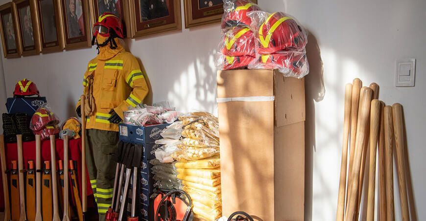 Serfor capacita en incendios forestales a bomberos Perú