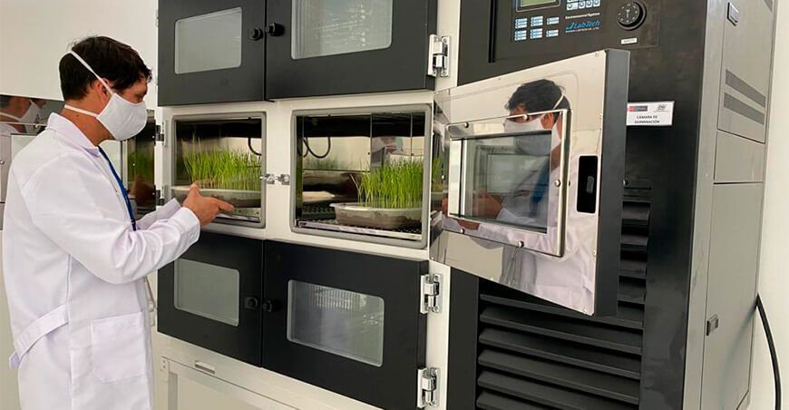 Implementan moderno laboratorio de semillas y biofertilizantes en Lambayeque