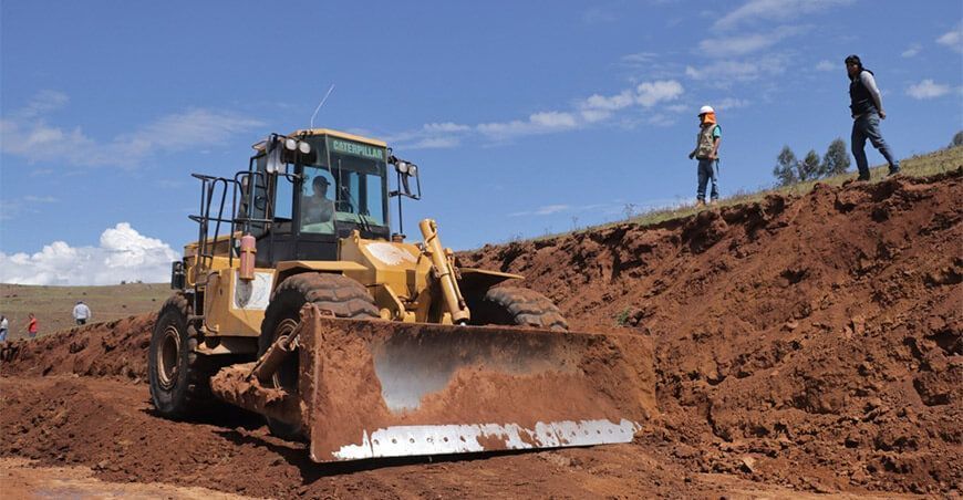 inician construcción de qochas La Libertad