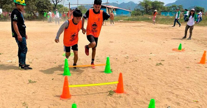 HFE Berries Perú y Fútbol Más se unen en un programa innovador que transforma vidas en Olmos