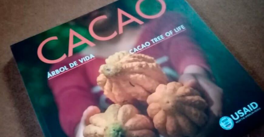 libro Cacao: Árbol de Vida Perú