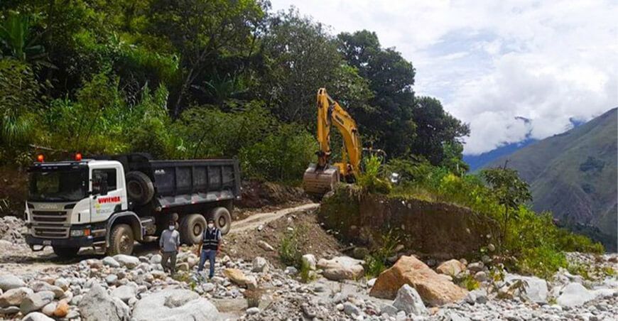 limpieza y descolmatación del río Salkantay