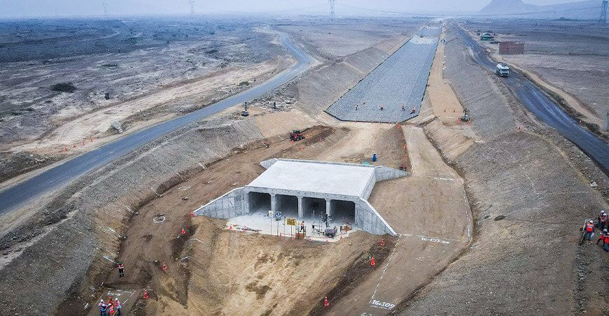 Usan melaza en obras de prevención contra inundaciones en La Libertad