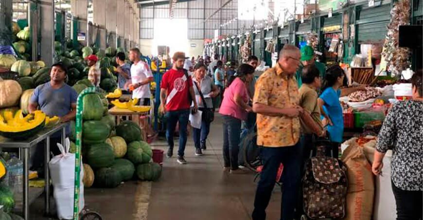 abastecimiento alimentos en mercado mayorista