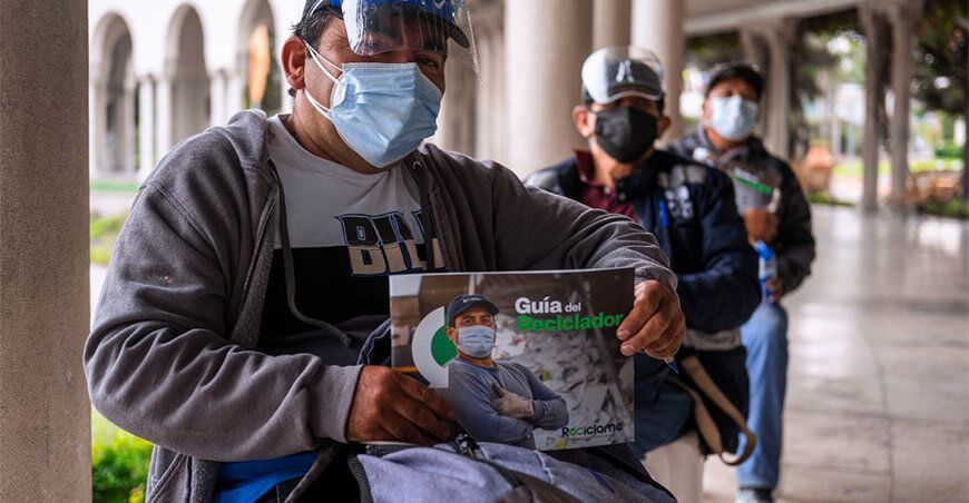 Crean guía para que recicladores puedan consolidarse como microempresarios