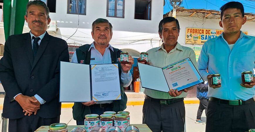 Estado hace compras directas a productores de la agricultura familiar Midagri Perú