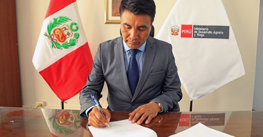 ministro de Desarrollo Agrario y Riego, Óscar Zea