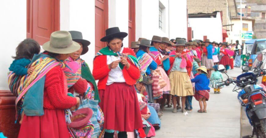 mujeres campesinas rurales Perú