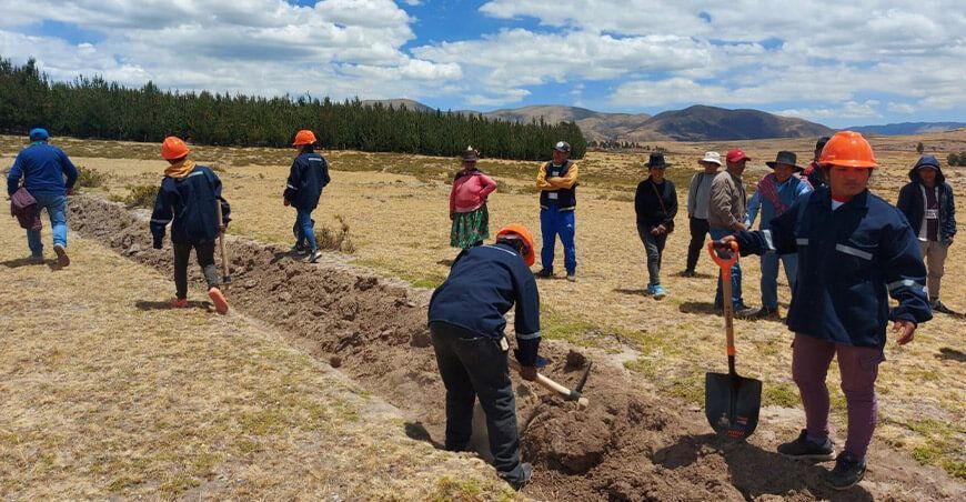 obra hídrica Ayacucho Perú