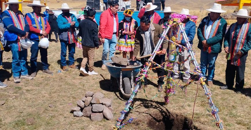 obra de riego AGRO RURAL Cusco