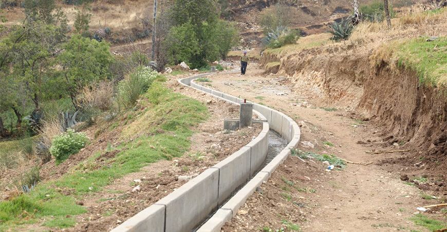 obra de riego Huancavelica