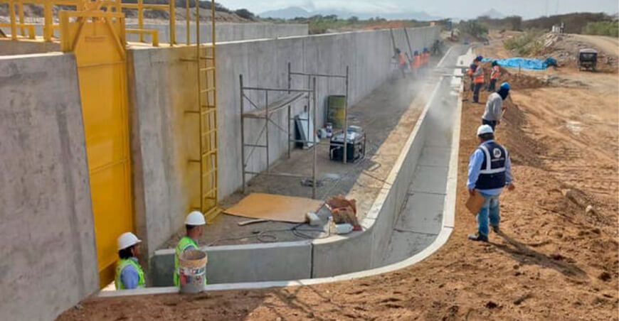 Obras de riego Midagri