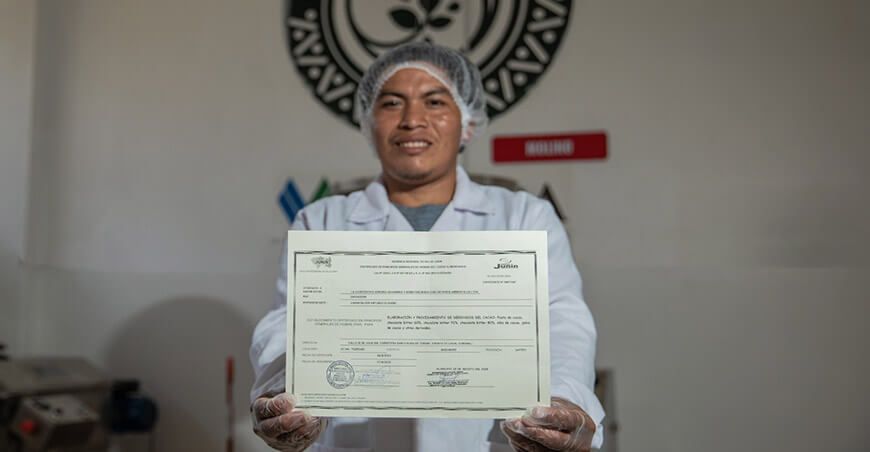 Cooperativa asháninka obtiene certificación de higiene alimentaria en Junín Perú
