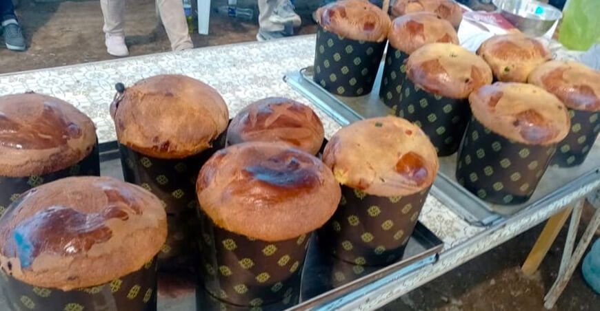 Productores de Pachía elaboran panetón de zapallo Tacna Perú