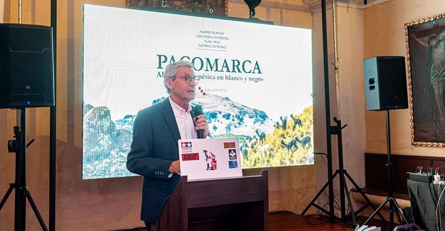 Presentan en Arequipa un libro histórico sobre la genética de las alpacas
