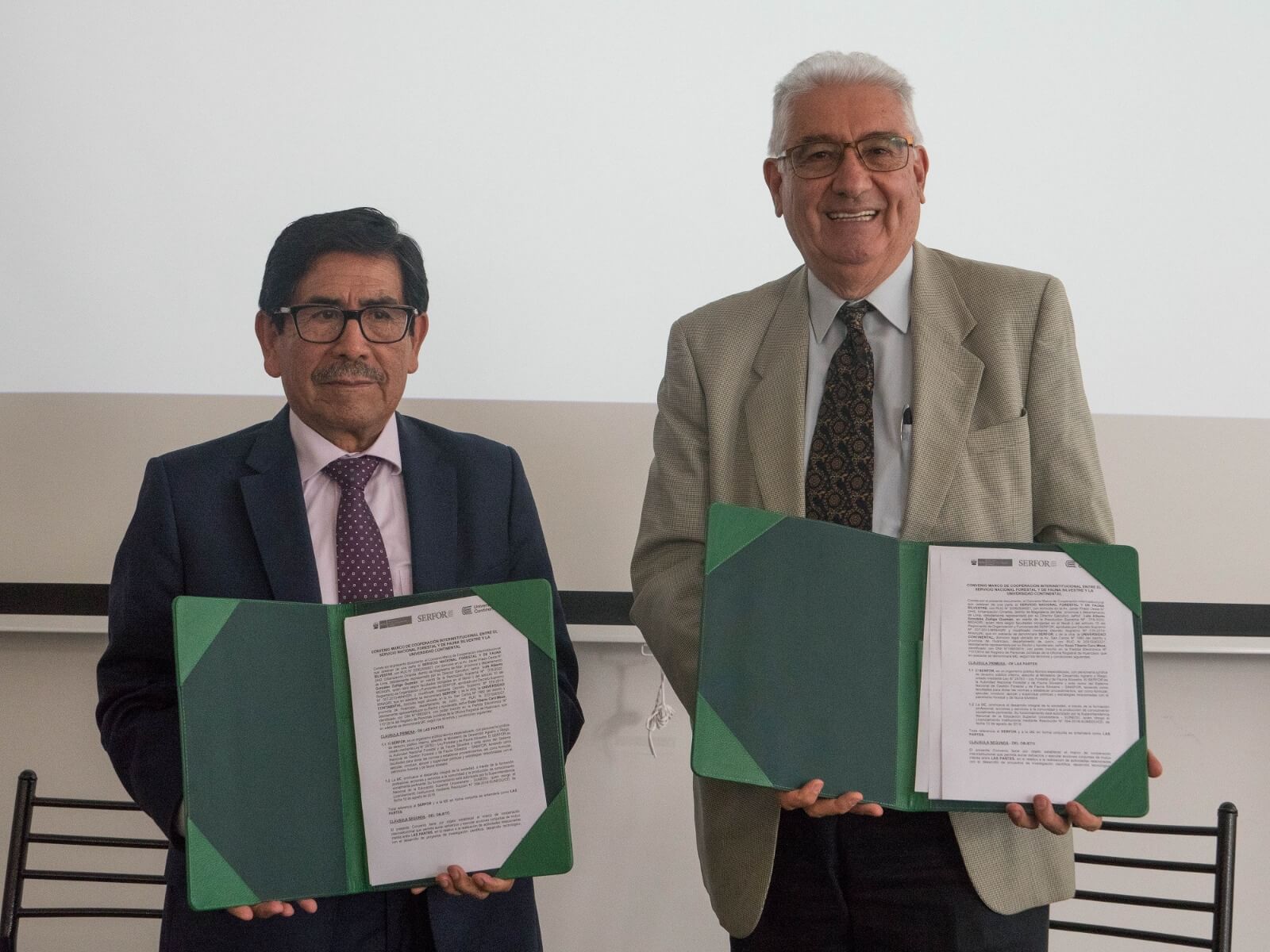 Universidad Continental y Serfor promoverán el aprovechamiento sostenible de especies forestales