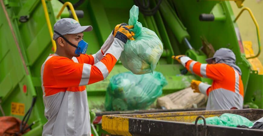 trabajadores de limpieza pública