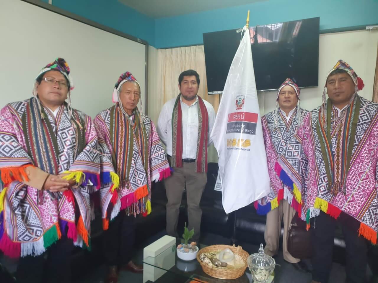 Municipalidad de Pisac y PESCS firman convenio para ejecutar proyectos productivos