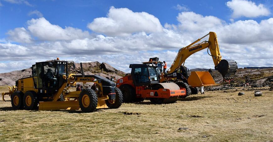 La Libertad adquiere pool de maquinaria pesada para construcción de qochas