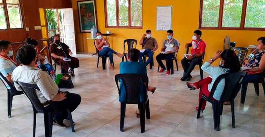 Serfor inicia programa “Guías del bosque” para el manejo forestal comunitario