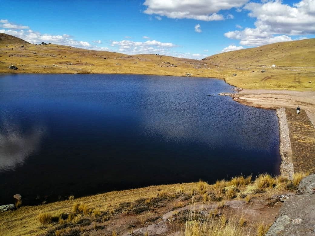 Siembra y cosecha de agua potencia actividad de productores agropecuarios