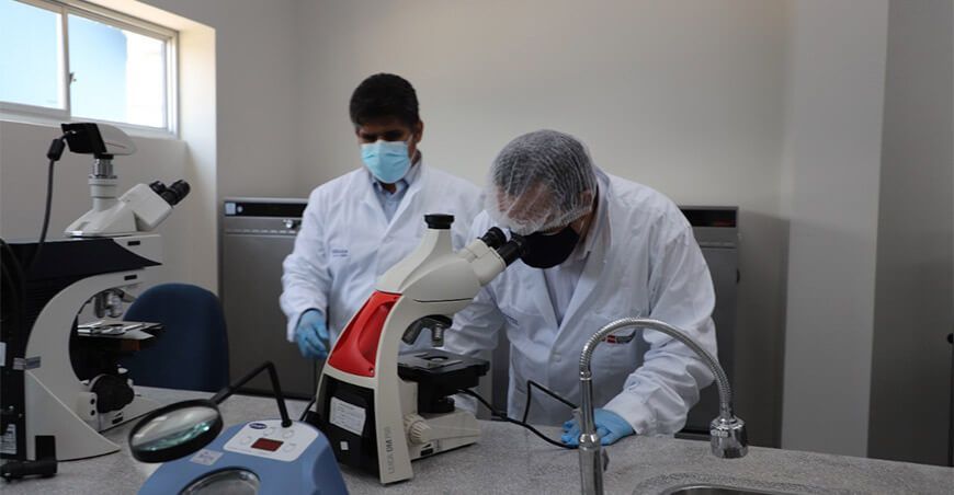 laboratorio de microbiología Senasa