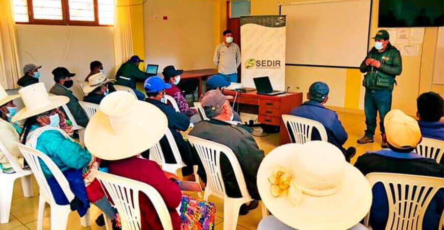 Sedir y Senasa capacitan a productores de cerdos Áncash