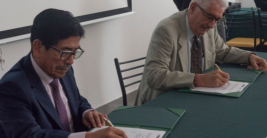 Universidad Continental y Serfor promoverán el aprovechamiento sostenible de especies forestales
