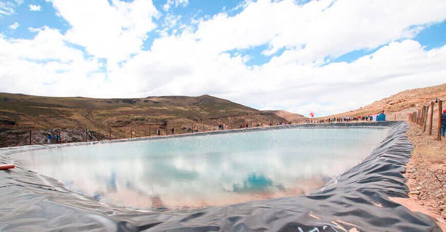 Siembra y Cosecha de Agua reservorio Perú